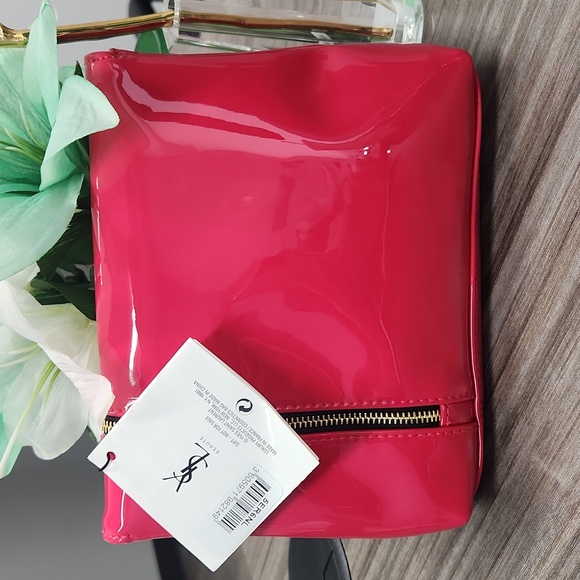 NWT YVES SAINT LAURENT YSL PATENT LEATHER BEAUTE BAG - Picture 4 of 8